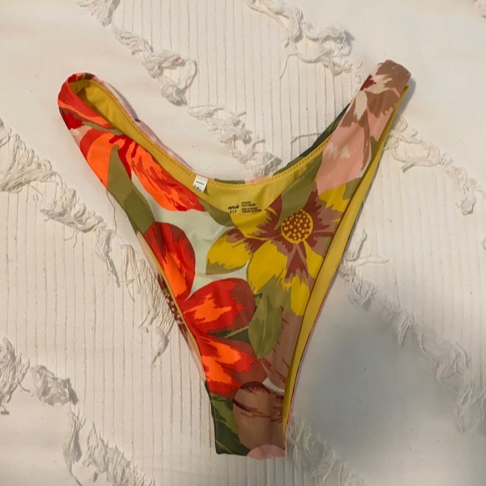 Aerie “cheekier plus coquine” bikini bottom